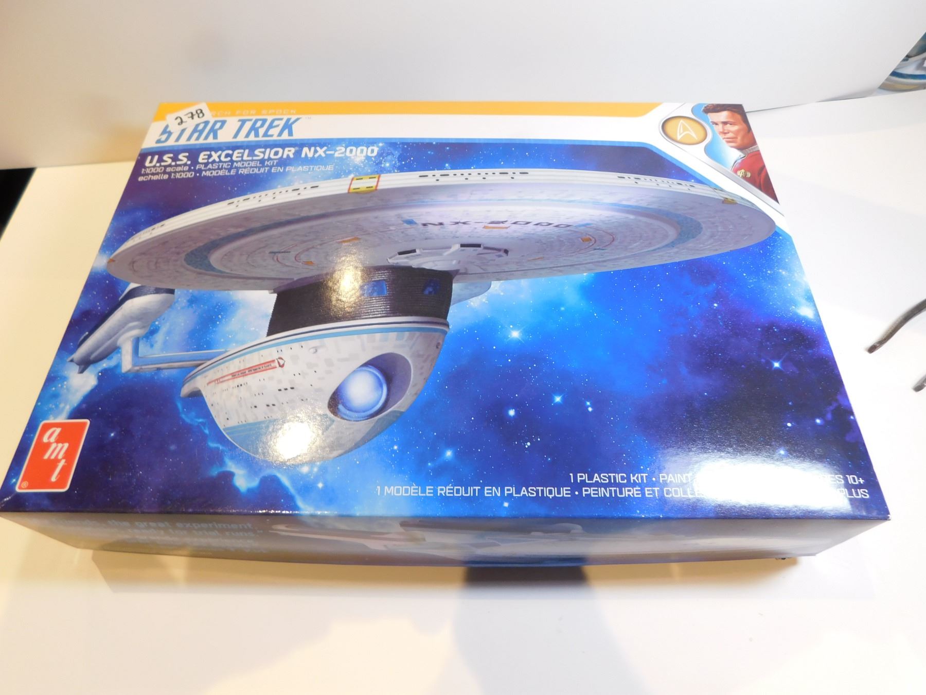AMT 1257M/12 STAR TREK U.S.S. ESCELSIOR NX-2000 AMT 1257M/12 STAR TREK U.S.S. ESCELSIOR NX-2000