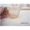 Image 2 : 2 Antique Pink Depression Glass Cups and 2 Ice Cream Cups 3 Different Patterns