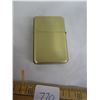 Image 3 : Vintage Star-1 Brass Zippo Style Lighter