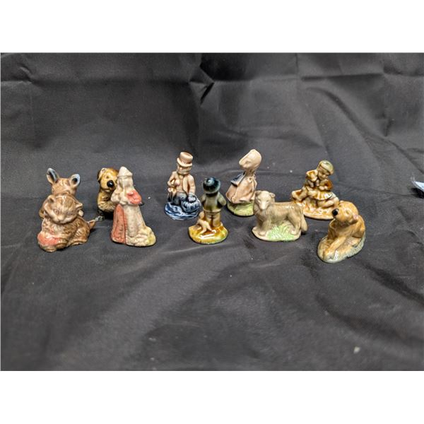 (10) Vintage Porcelain Wade Figurines