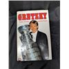 Image 2 : Gretzky  "From the back yard rink to the Stanley Cup" w/ Vintage Toronto Maple Leaf's Pillow Case