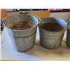Image 2 : Pails