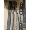 Image 2 : Misc antique tools