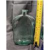 Image 2 : Lot of Vintage Green Bottles Green Bottles w/ Corks