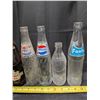 Image 4 : Lot of Vintage bottles (Pepsi, Mountain Dew, Fanta, and etc.)