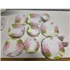 Image 1 : Royal Albert "Blossom Time" - 31 pieces