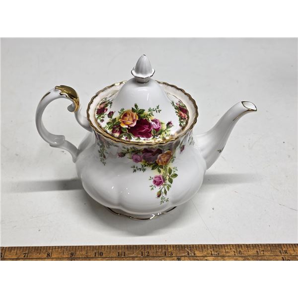 Royal Albert "Old Country Rose" Teapot
