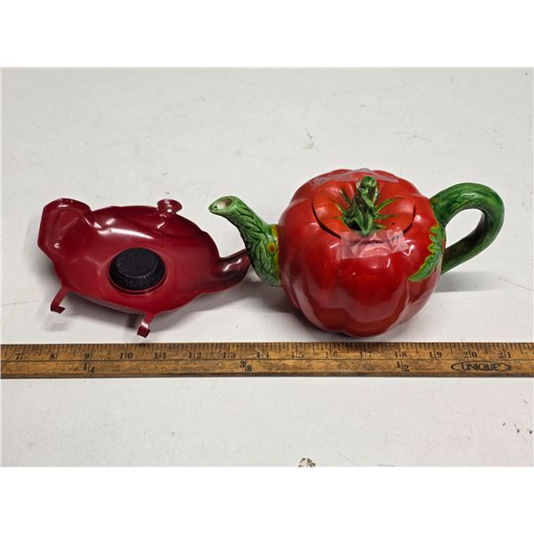Vintage "Tomato ware" + teapot key holder