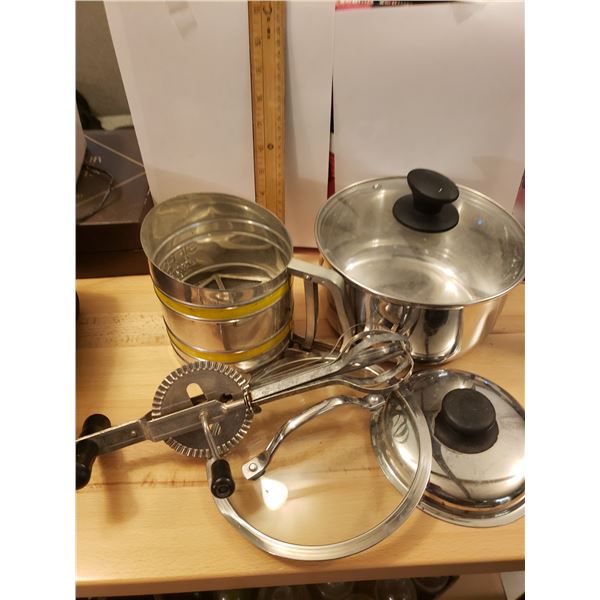 Kitchen supplies