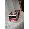 Image 8 : Fire Trucks, 1 Tonka