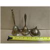 Image 2 : (3) Vintage Brass Bells (1) knobber Missing