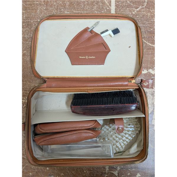Vintage Genuine Leather Case w/ Barber Items