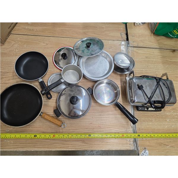Pots with lids and waffle maker- untested