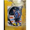 Image 3 : (2) Vintage Starting line up 1998 Edition Factory Sealed Hockey Figures (Joe Sakic and Domminick Has