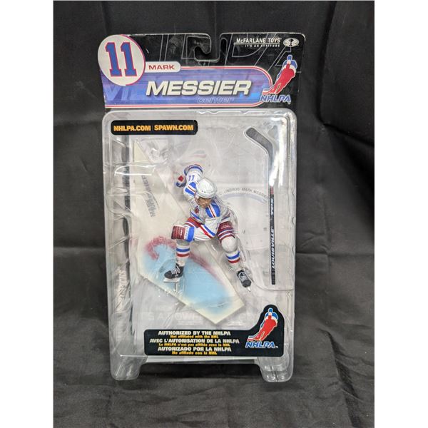 NHL McFarlane's toys Factory Sealed Hokey Figure Mark Messier Series 2