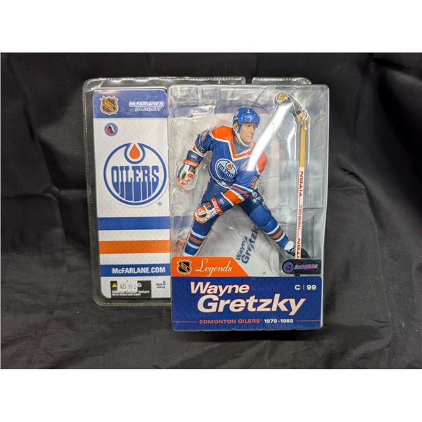 NHL McFarlane's toys Factory Sealed Hokey Figure Wayne Gretzky 2004 Legends Series