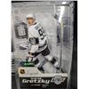 Image 2 : NHL McFarlane's toys Factory Sealed Hokey Figure Wayne Gretzky 2005 Legend Series