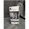 Image 4 : NHL McFarlane's toys Factory Sealed Hokey Figure Wayne Gretzky 2005 Legend Series