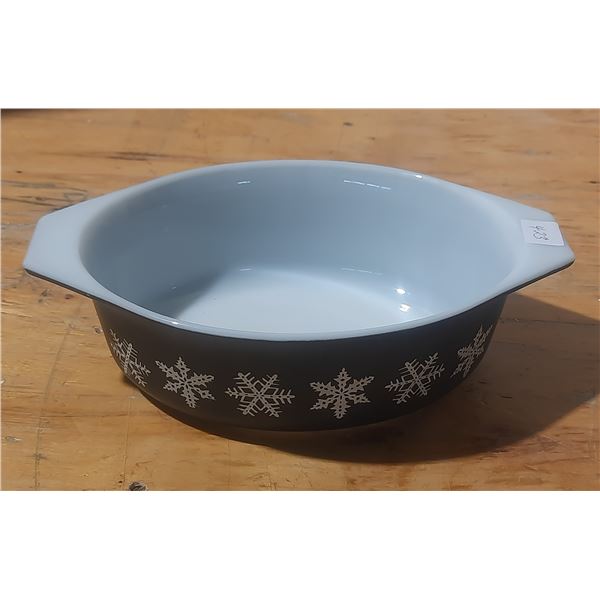 Purex Casseole Black with Snow Flakes.