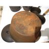 Image 8 : Cast iron pots with 3 lids