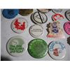 Image 2 : Vintage pinback buttons