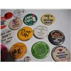 Image 4 : Vintage pinback buttons