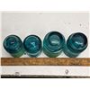 Image 2 : 4 blue glass insulators-