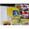 Image 3 : Lot of misc baseball and hockey cards