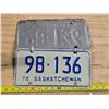 Image 1 : Pair of 1976 Saskatchewan license plates