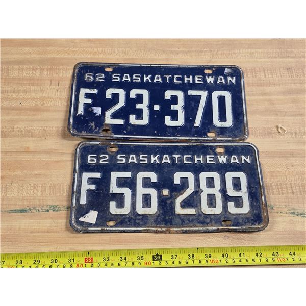 Pair of 1962 Saskatchewan license plates
