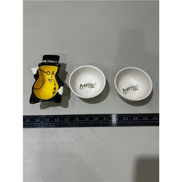 Planters Peanut dishes