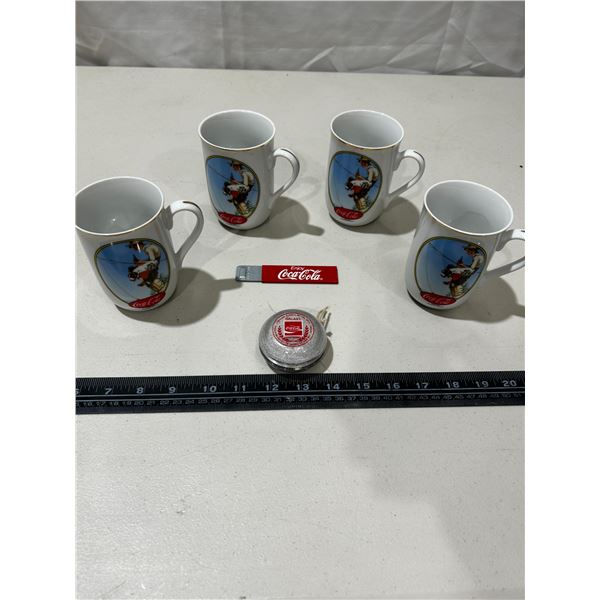 Vintage Coca-Cola mugs, yo-yo & knife