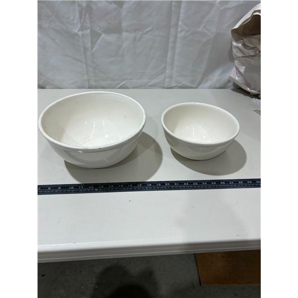 Vintage mixing bowls - 2