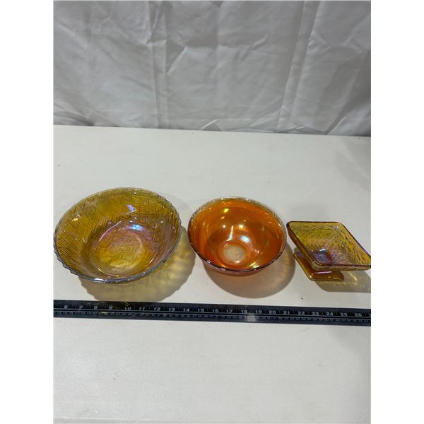3 Vintage Carnival bowls