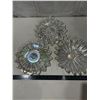 Image 2 : 3 Vintage Federal glass dishes