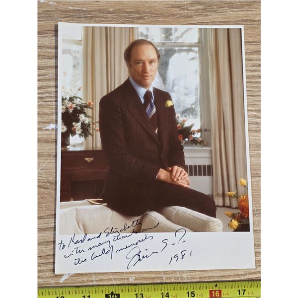 Pierre elliot trudeau- signed photo