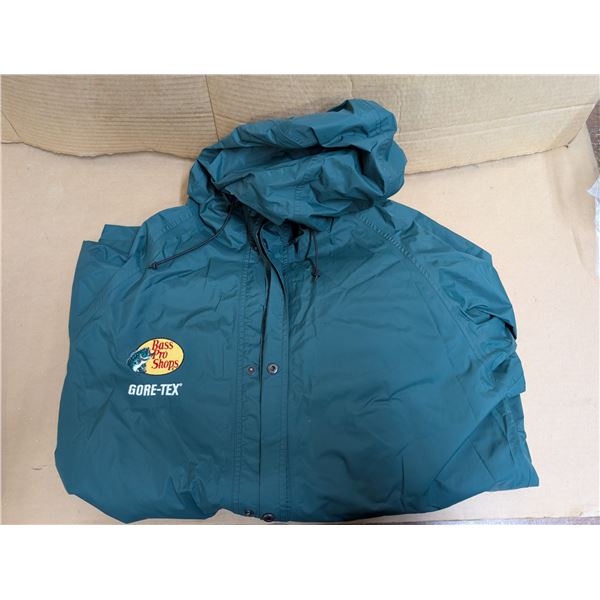 Gortex for Extreme Wet Weather, Bass Pro Shops, green men’s jacket with hood, cuffed sleeve