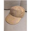 Image 2 : John Deere tie, very good condition + wood carved John Deere baseball cap by Highland Woodcarving St
