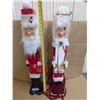 Image 2 : Christmas outdoor wooden decorations: elderly couple.