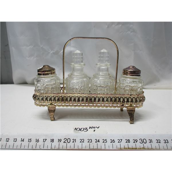 Cruet Set
