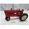 Image 2 : CockShutt Model 1850 ERTL Tractor