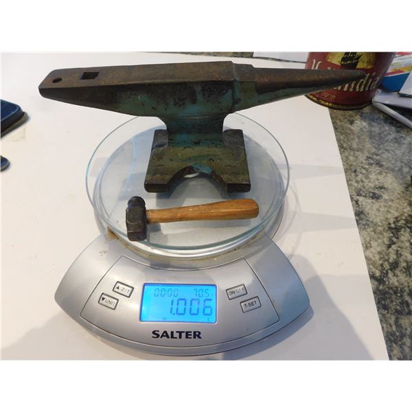 1097.  VINTAGE JEWELER’S ANVIL AND HAMMER HH ON SIDE