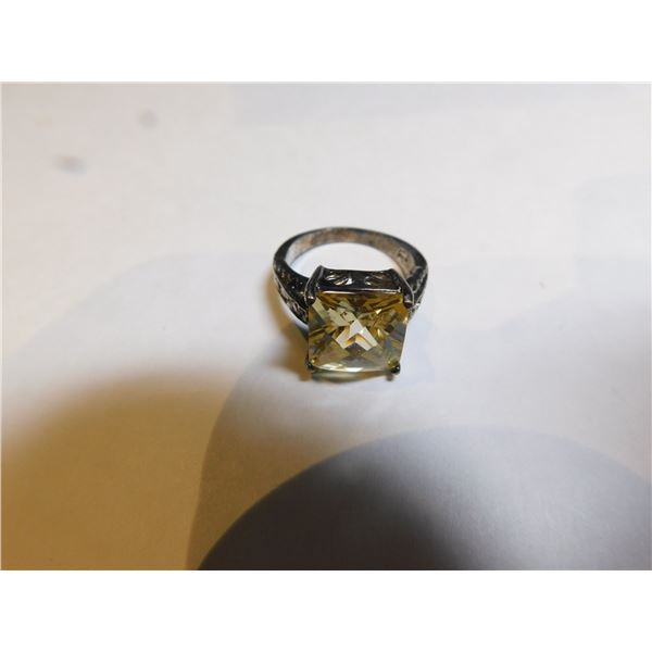 1126.  LARGE YELLOW CRYSTAL STERLING SILVER RING