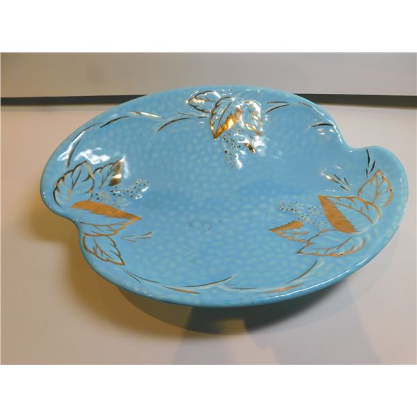 1158.  WADE GOLDEN TURQUOISE TRINKET DISH