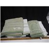 Image 1 : Set of (2) bath towels + 2 hand Towels