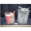 Image 1 : 2 Old metal Gas Cans