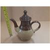 Image 1 : Vintage Ceramic Teapot.