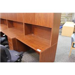 Cherry Sales Desk With Hutch