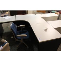 Teknion Corner Workstation