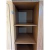 Image 5 : Wood Wardrobe Model 102630R2 Oak (great Condition) (72"x48"x21")